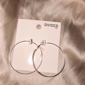 silver hoop earings from h&m